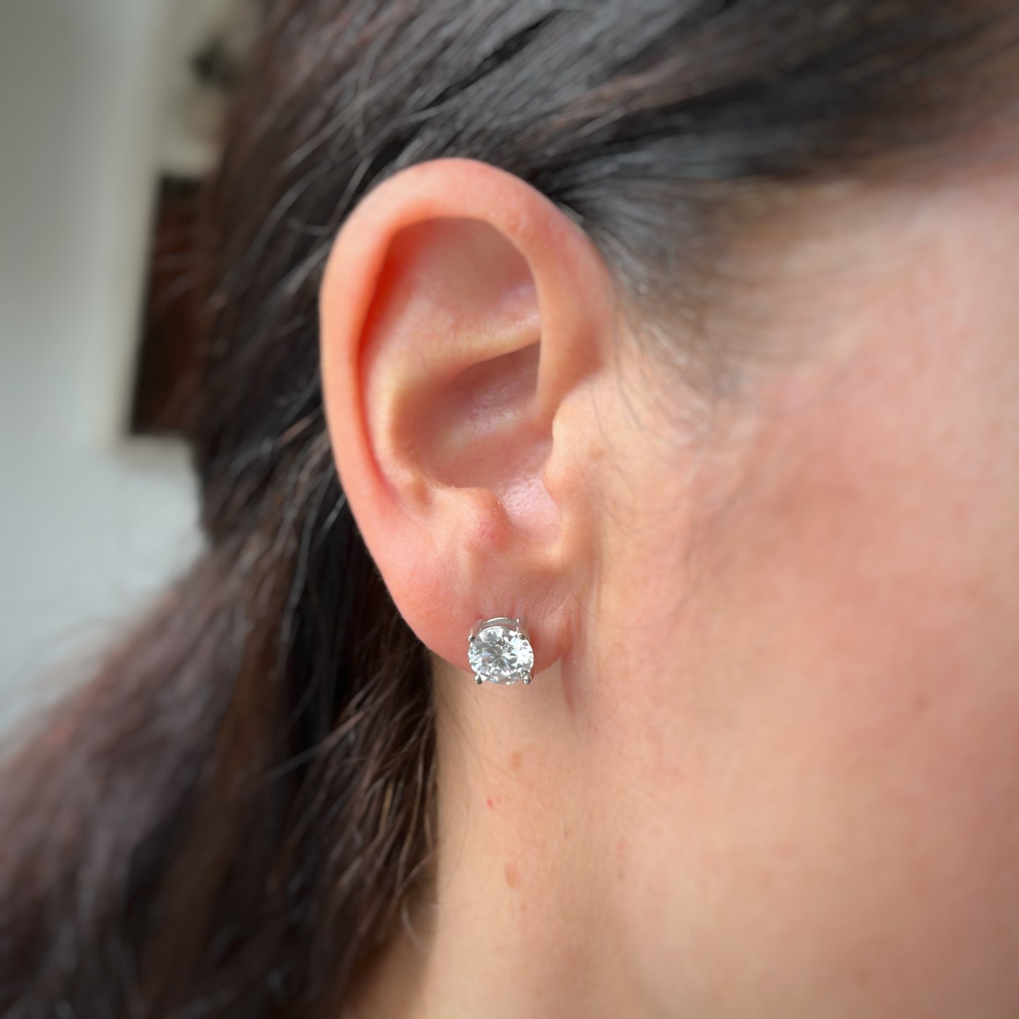Aretes de plata con moissanita de 3ctw