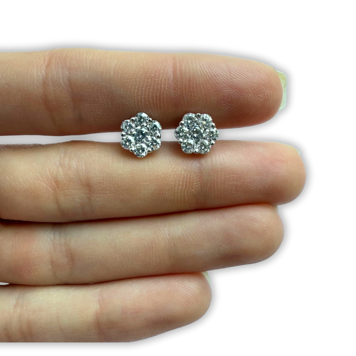 Aretes cluster de diamantes de laboratorio 1.17ctw en plata