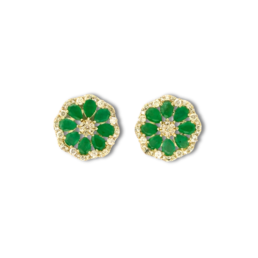 Aretes en oro amarillo 10K en forma de flor con esmeraldas y diamantes 0.75ctw
