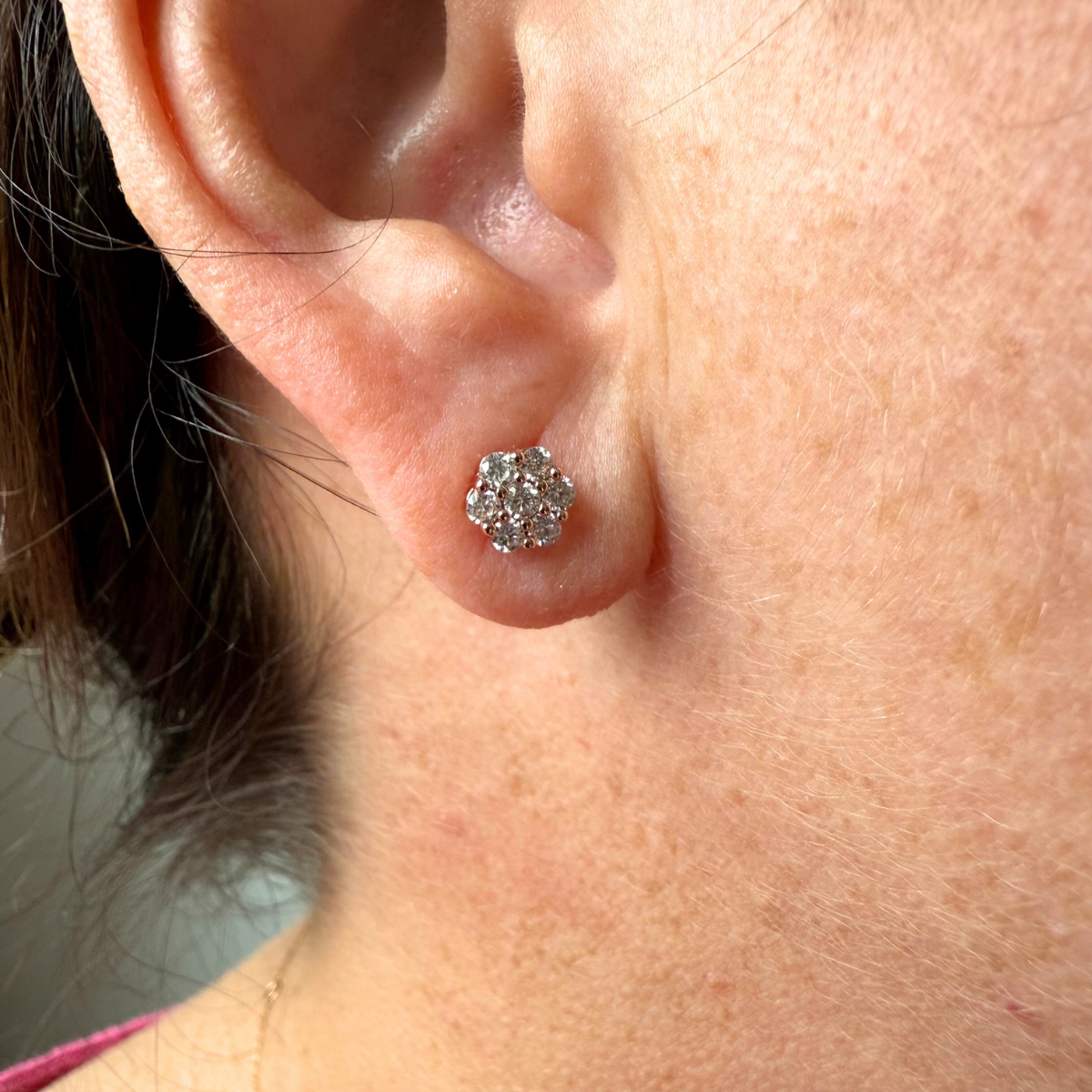 Aretes cluster de moissanitas 0.38ctw en plata con baño de oro rosa