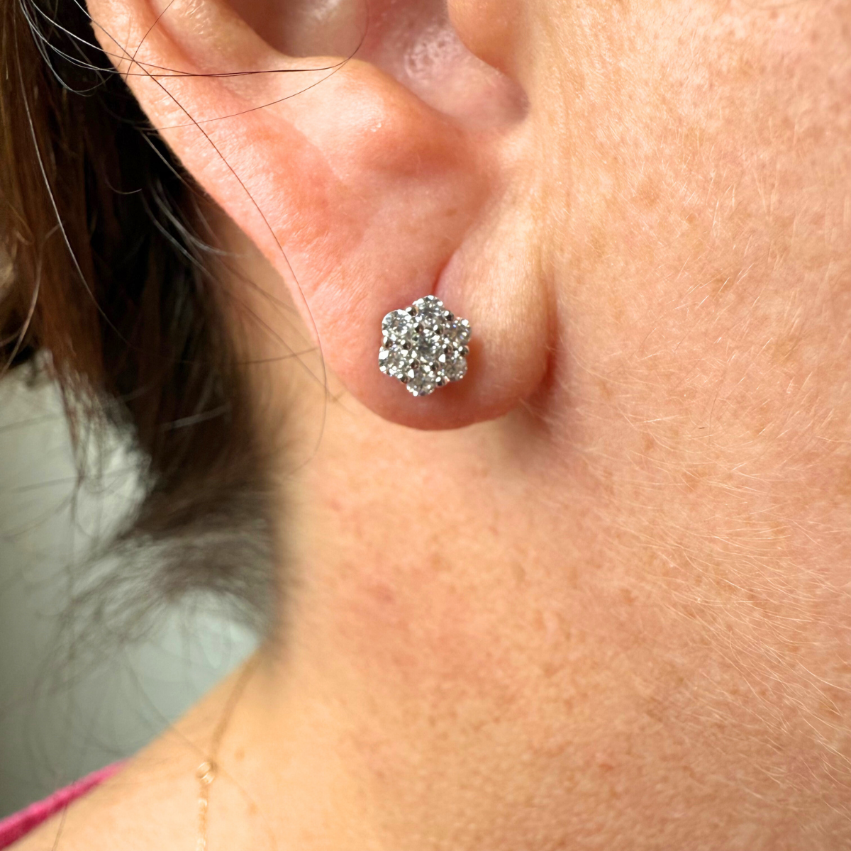 Aretes cluster de moissanitas 0.38ctw en plata