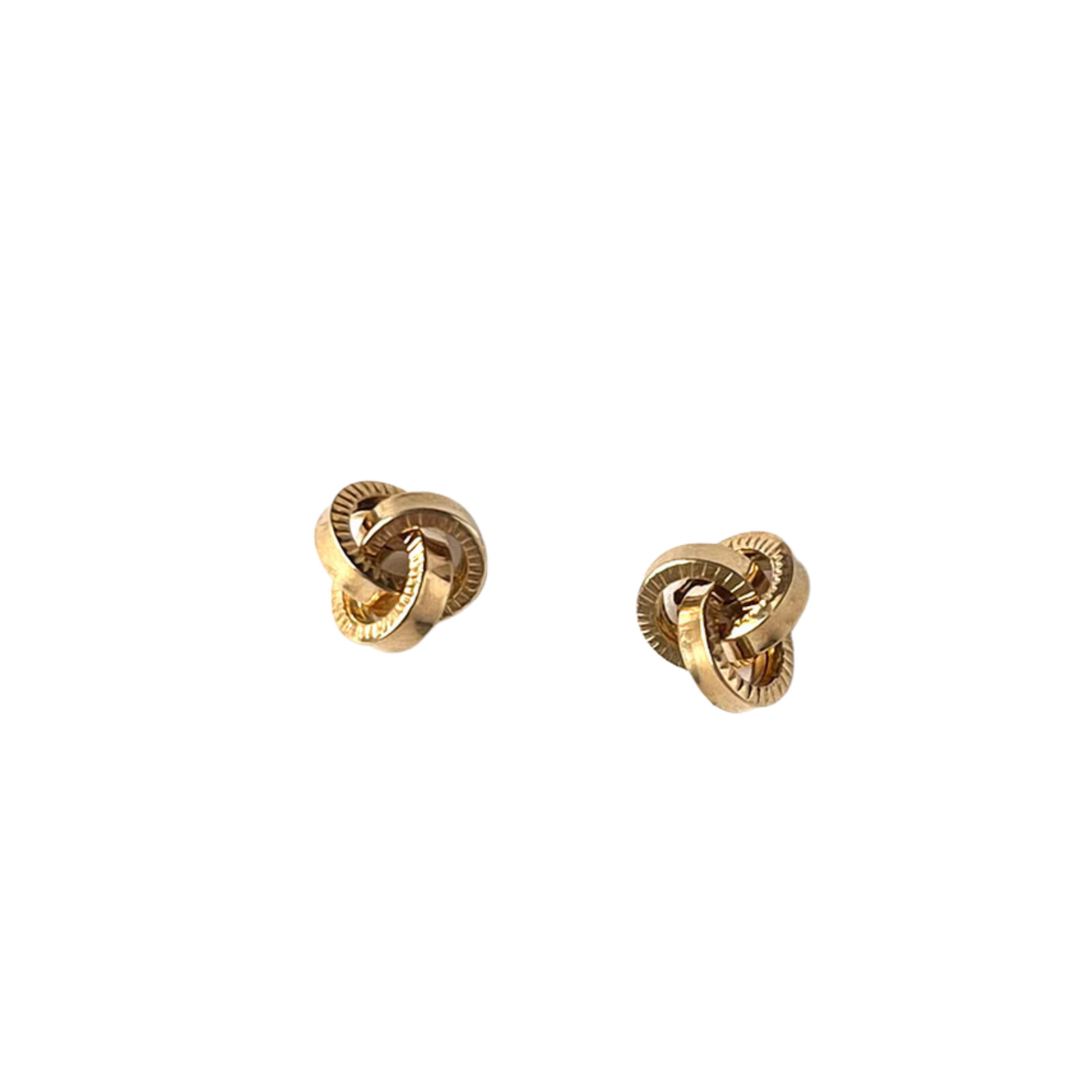 Aretes de nudo de oro amarillo 18k con aros planos con textura