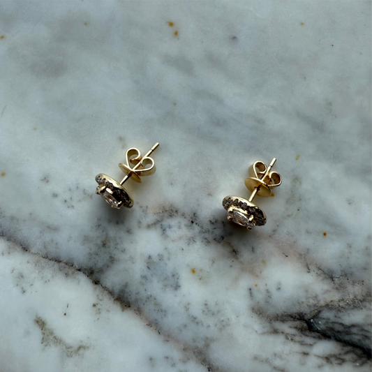 Aretes redondos en oro amarillo 14K  de diamantes 0.82ctw