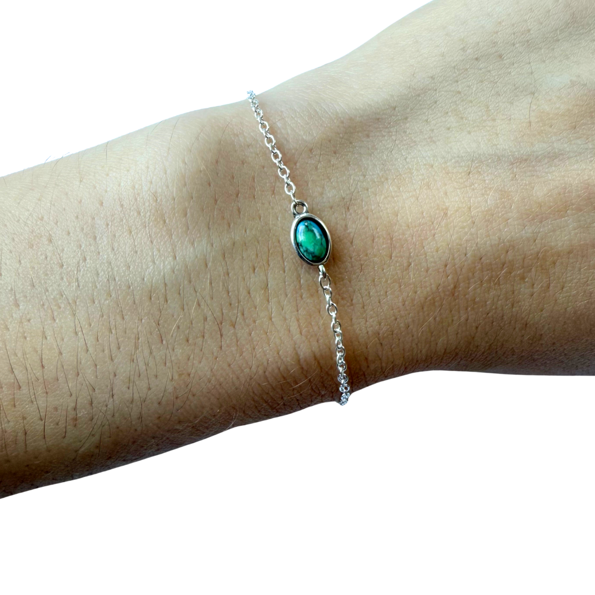 Pulsera de plata con turquesa ovalada