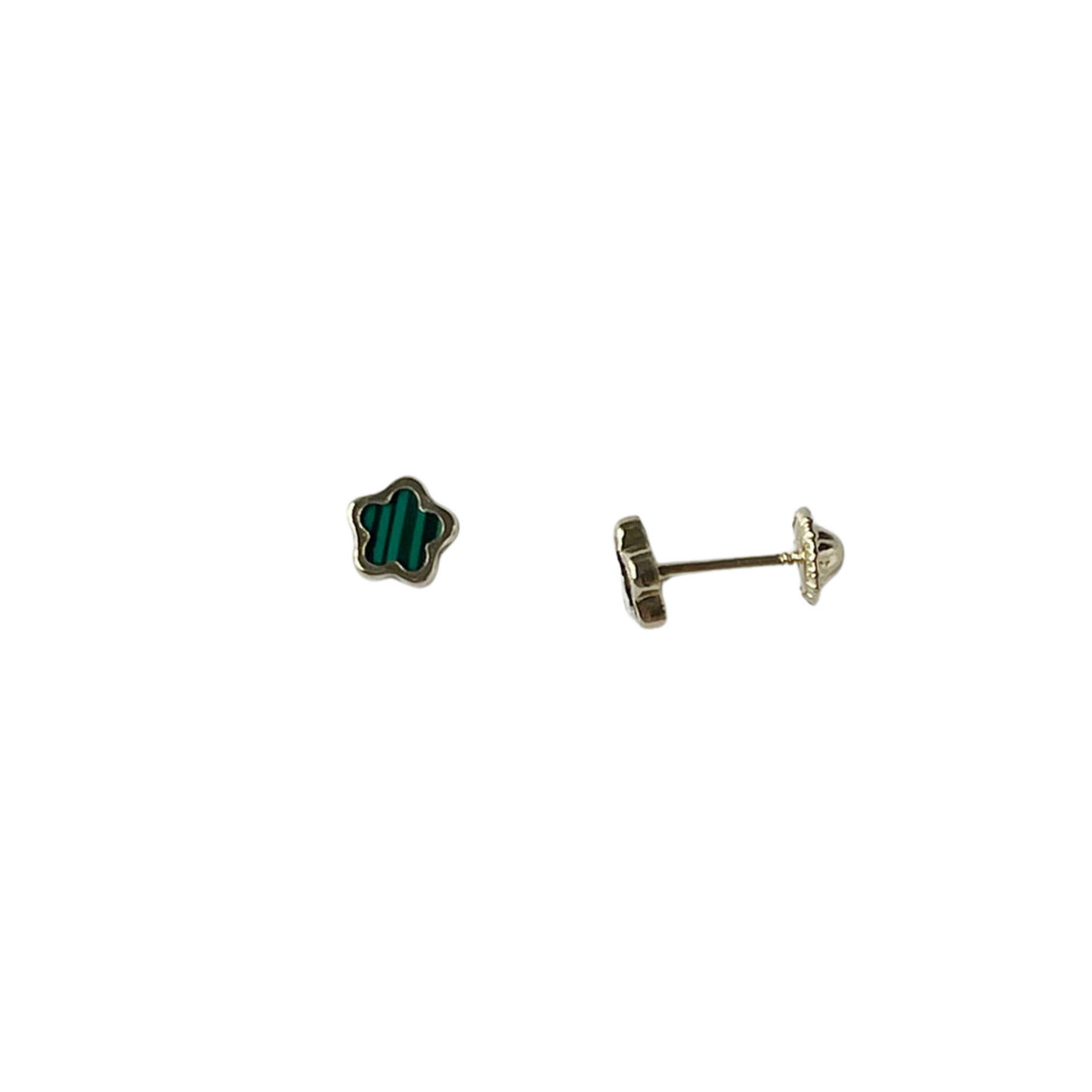 Aretes en oro amarillo 14k con estrella pequeña de malaquita
