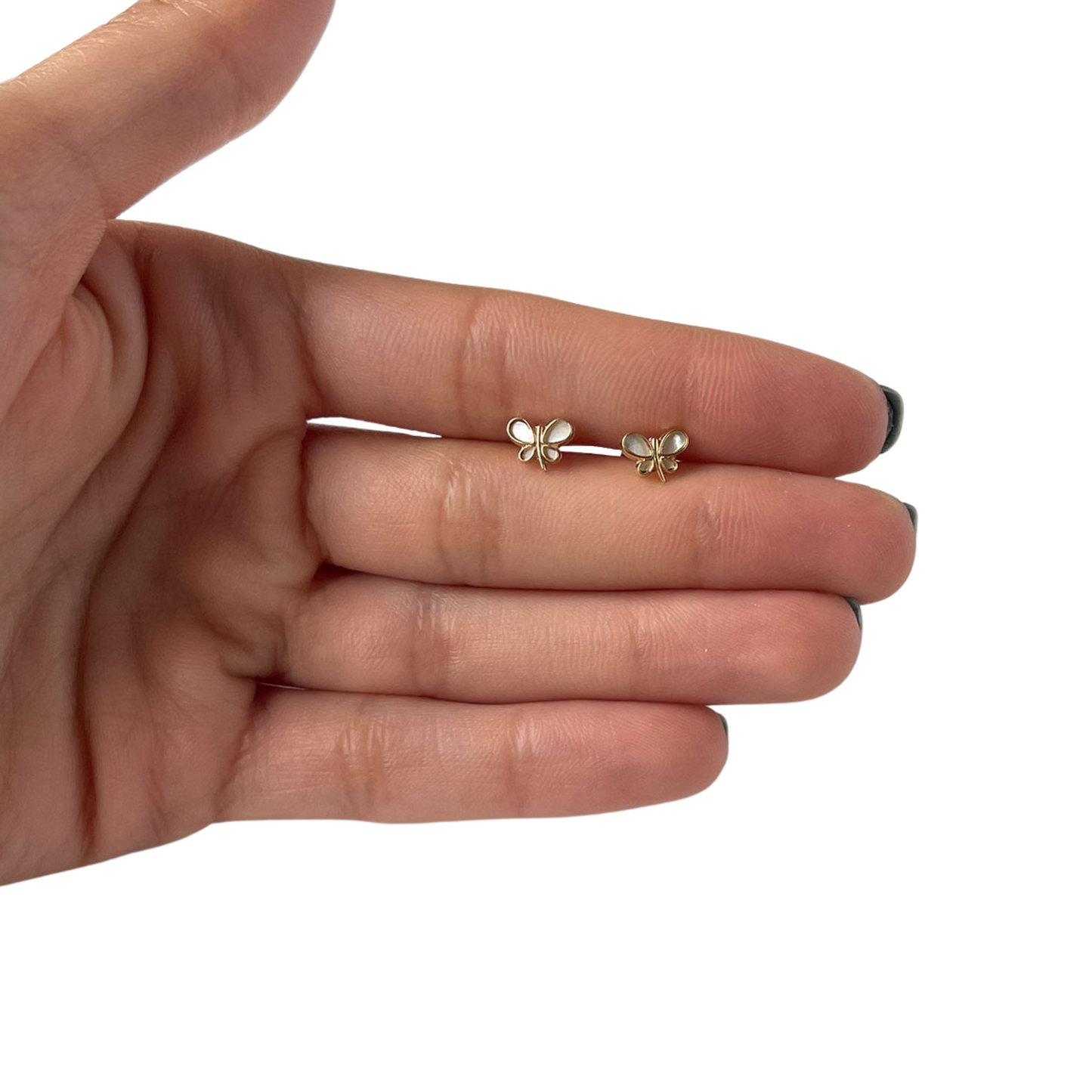 Aretes de mariposa con alas de madre perla y tope rosca