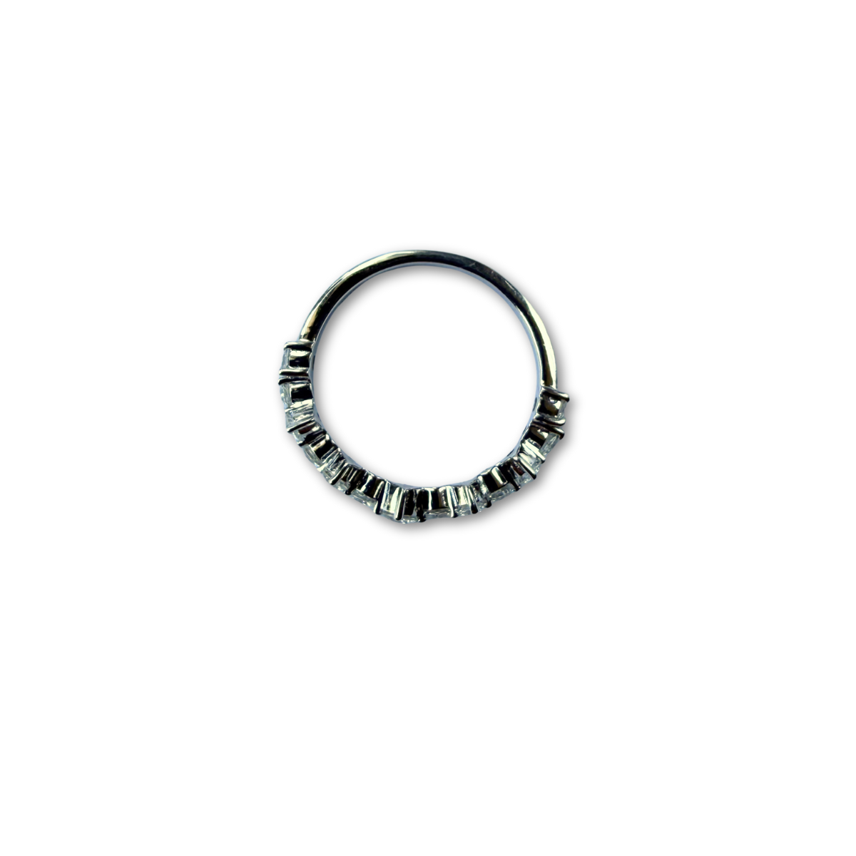 Anillo de plata con diamantes de laboratorio 0.50ctw en zigzag