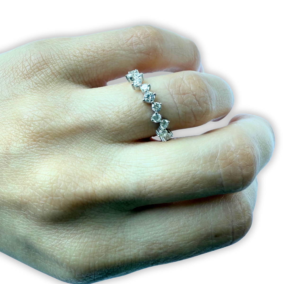 Anillo de plata con diamantes de laboratorio 0.50ctw en zigzag