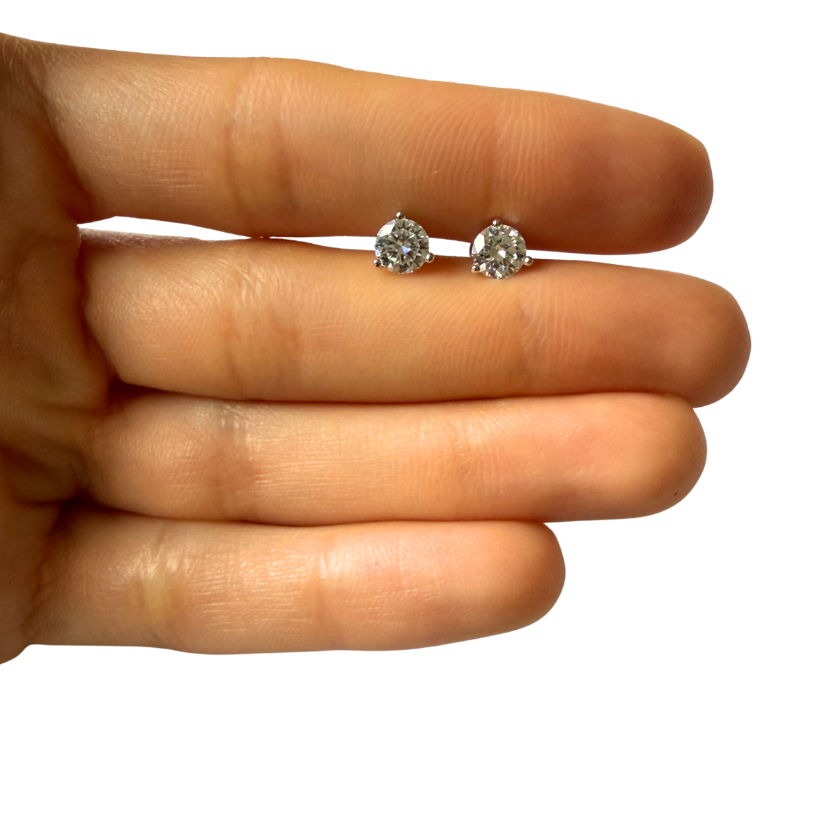Studs de plata con moissanitas 1ctw