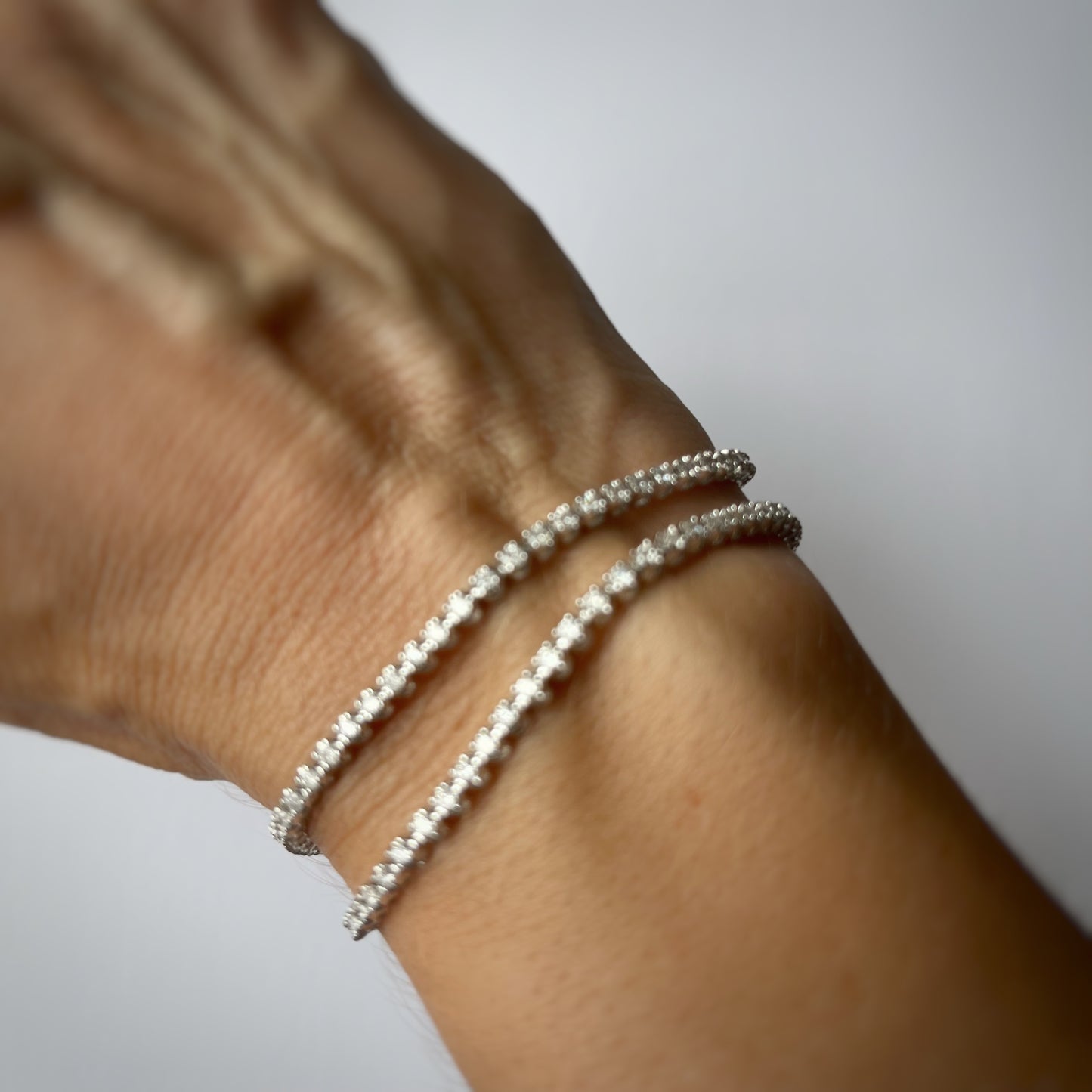 Choker tenis convertible de diamantes 2.50ctw en oro blanco 14k