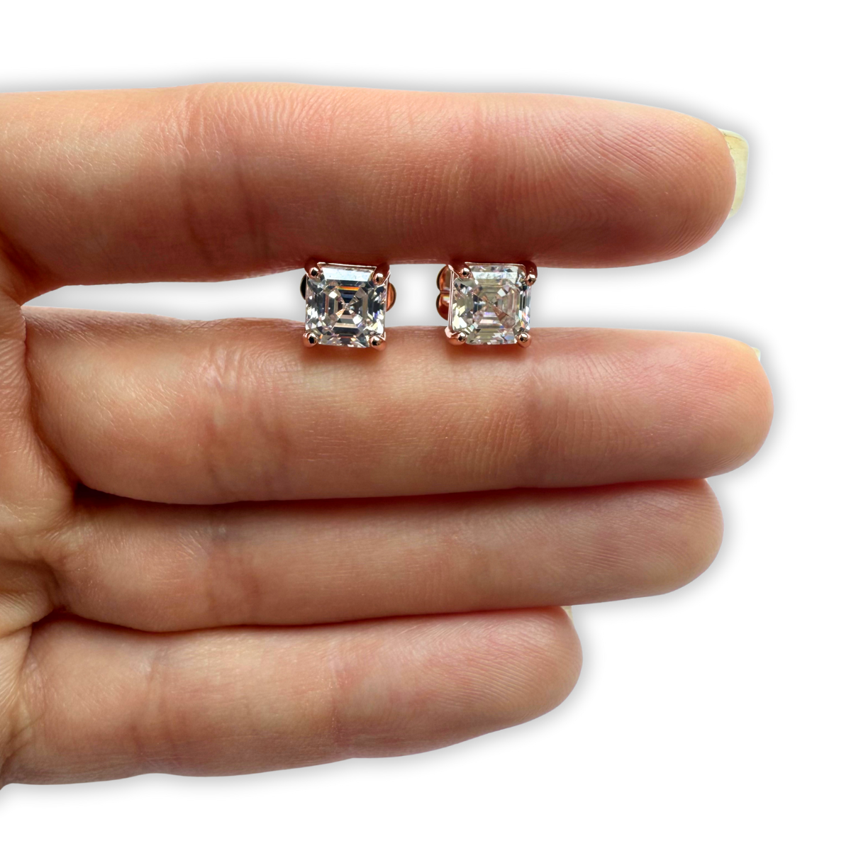 Aretes de plata con baño oro rosa corte asscher stud