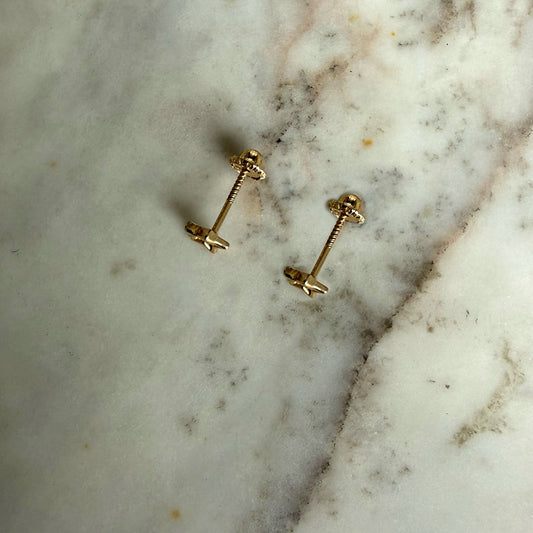 Aretes de estrella con diamante en oro amarillo 14K con tope rosca