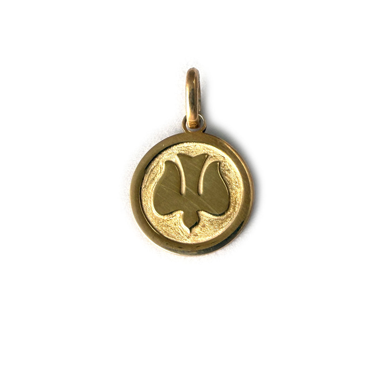 Medalla Espiritu Santo relieve grande en plata con baño de oro amarillo