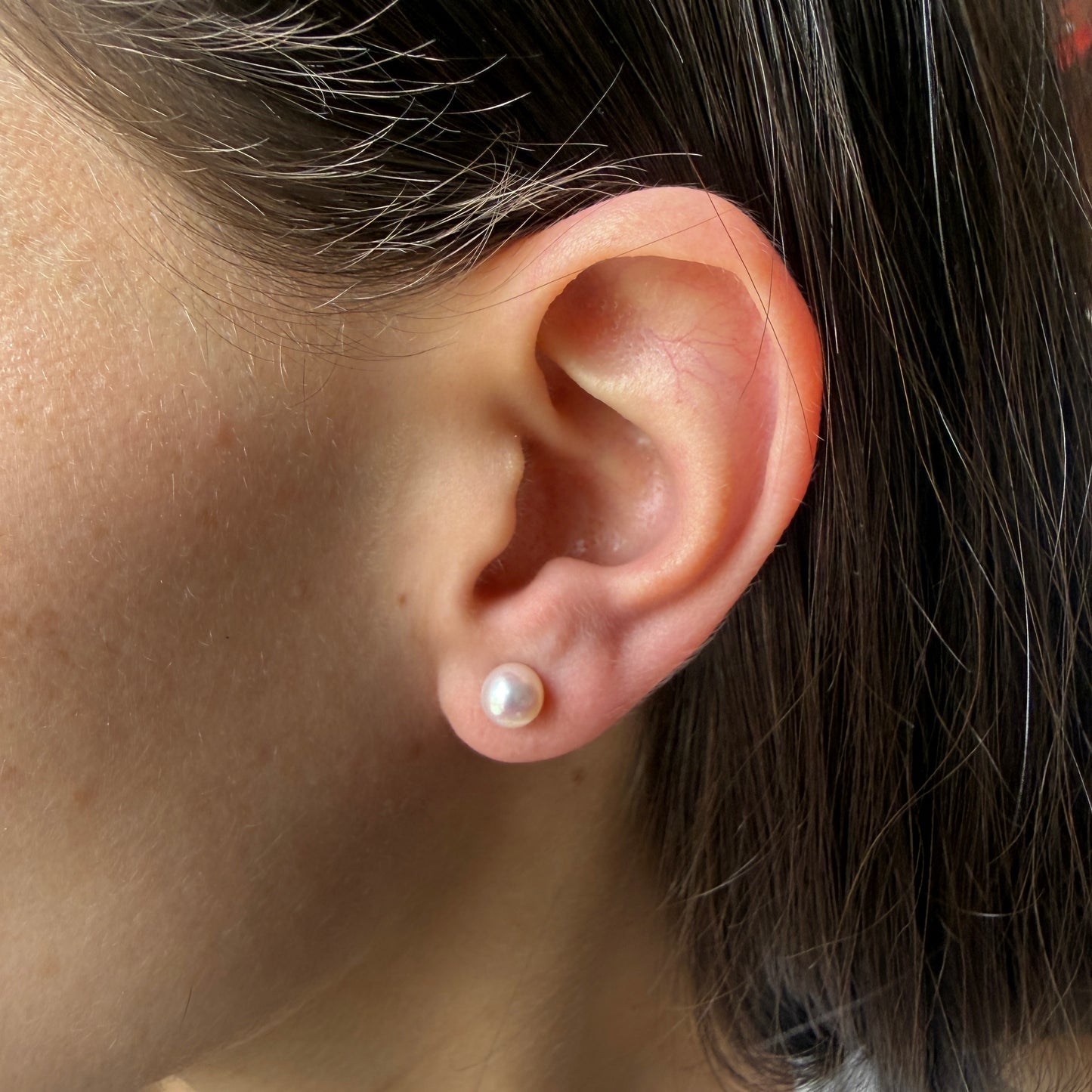 Aretes en oro amarillo 14K y perlas