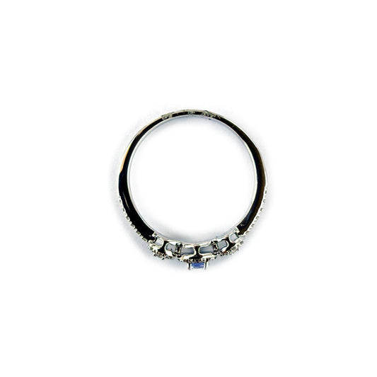 Anillo en oro blanco 14K con con tanzanita redonda 0.13ctw y diamantes 0.16ctw