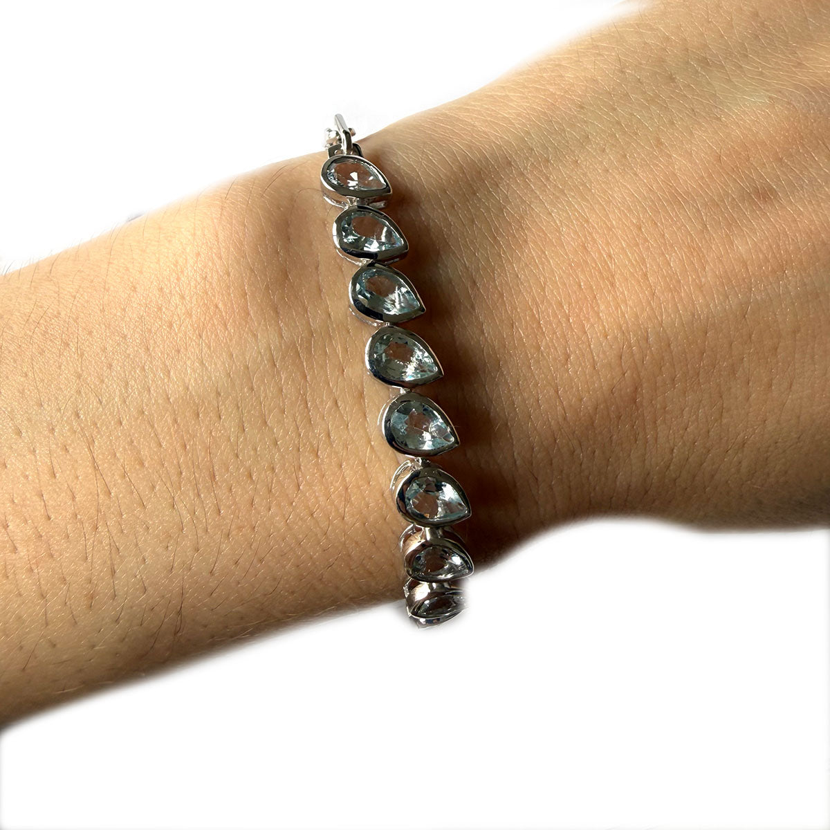 Pulsera de plata paperclip con aquamarinas en forma de gotas