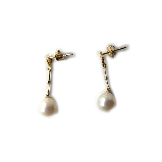 Aretes largos de oro amarillo 14K con perla y diamantes 0.05ctw