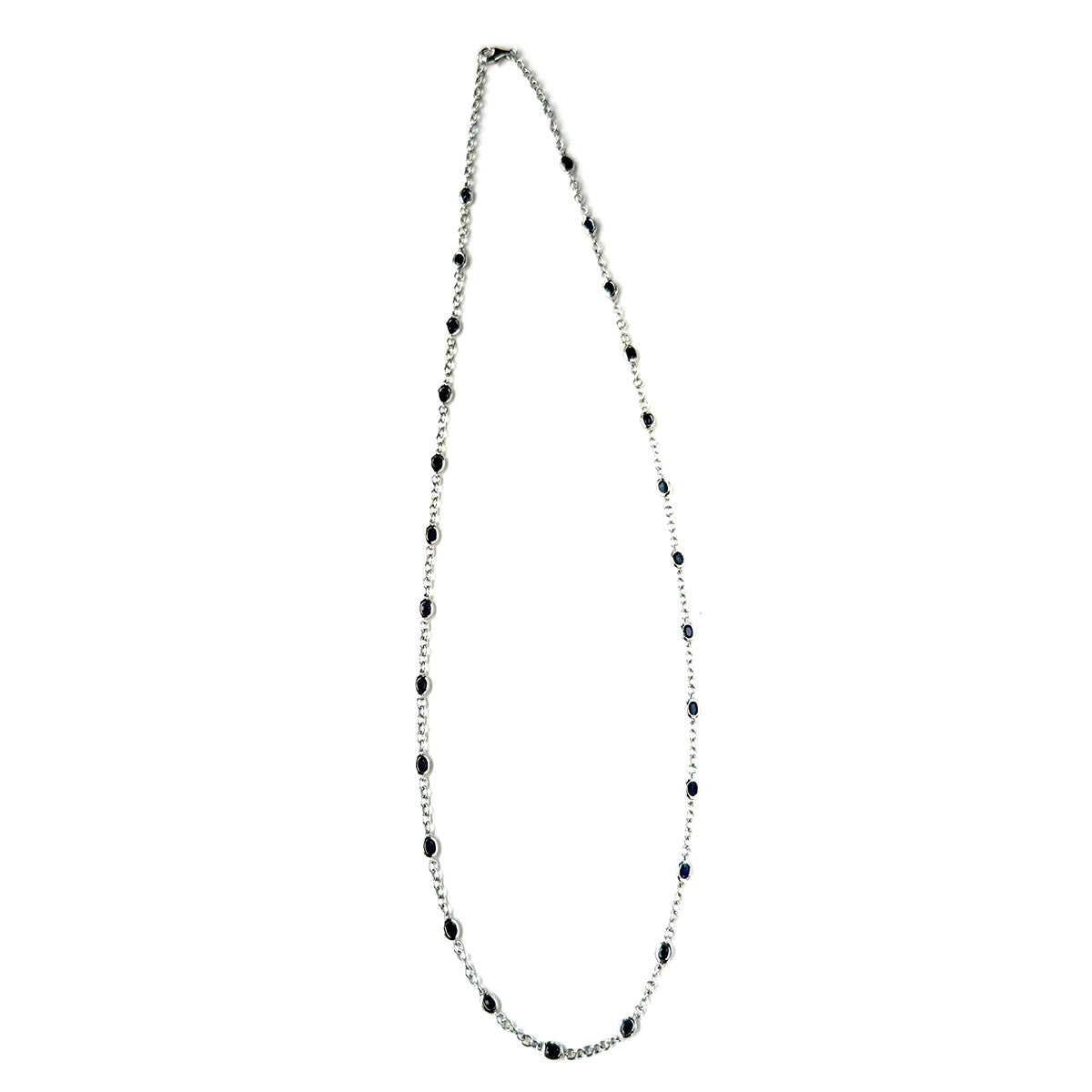 Collar de plata con zafiros ovalados biselados