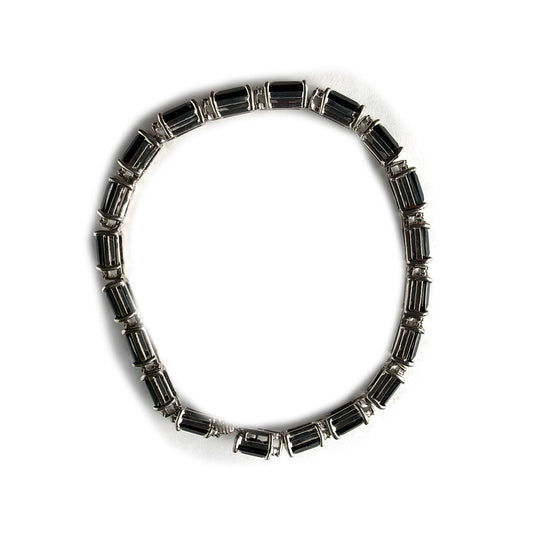 Pulsera de plata con ónix y diamantes