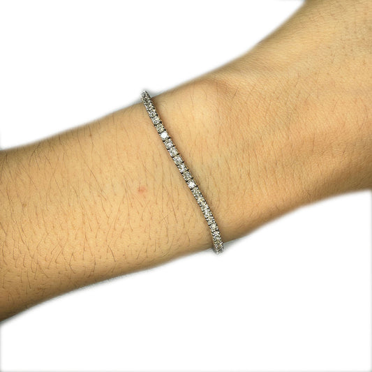 Pulsera tenis en oro blanco 14k y diamantes 2.25ctw