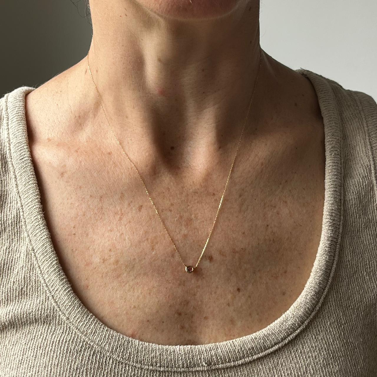 Collar en oro amarillo 14K con turmalina rosada biselado