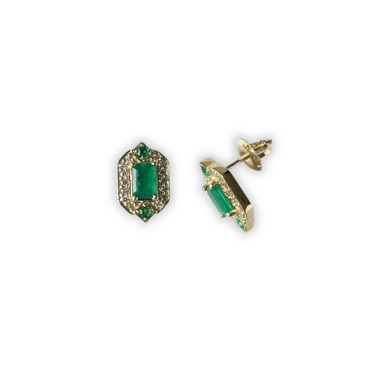 Aretes en oro amarillo 14k con esmeralda corte esmeralda y diamantes 0.30ctw