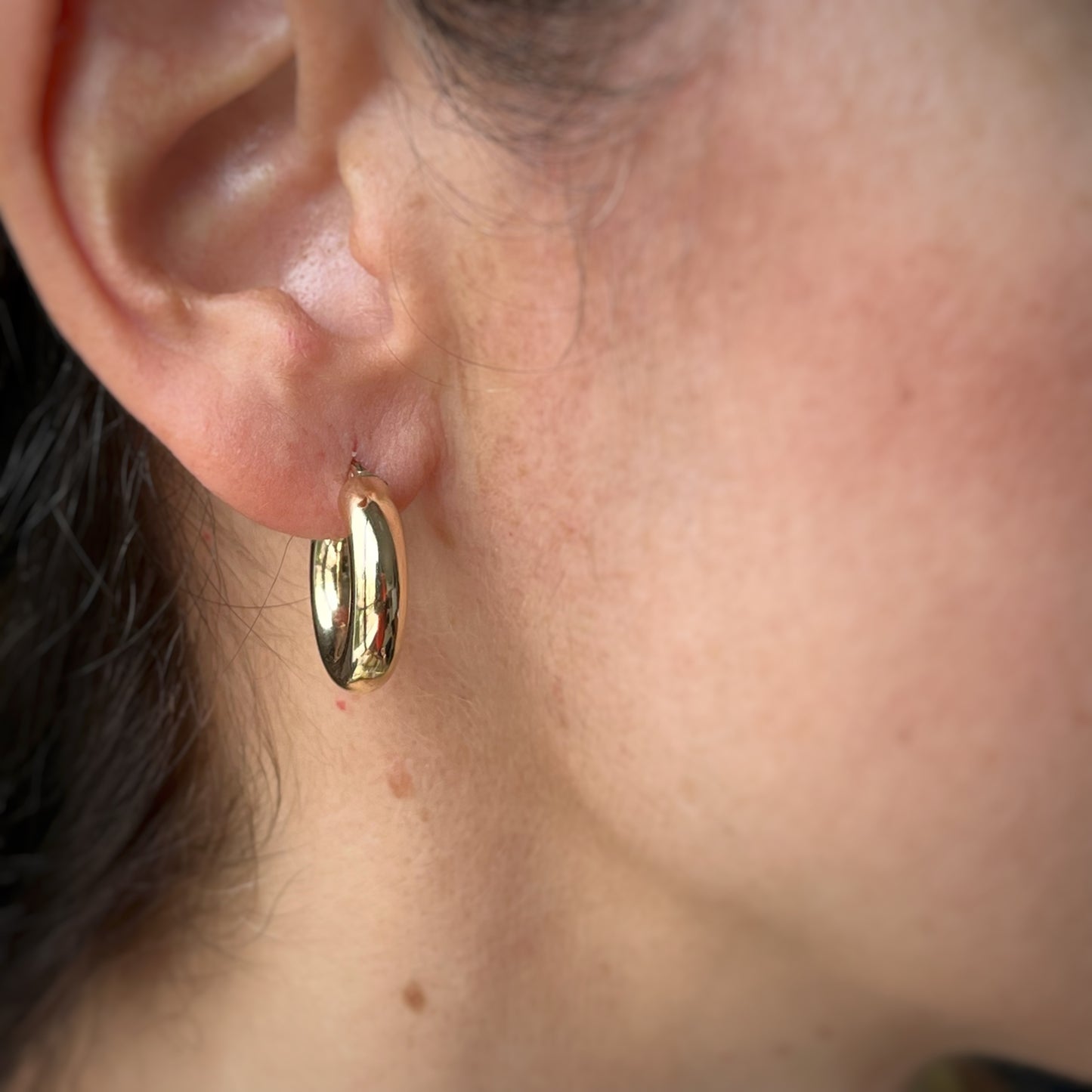 Argollas gorditas en oro 10K