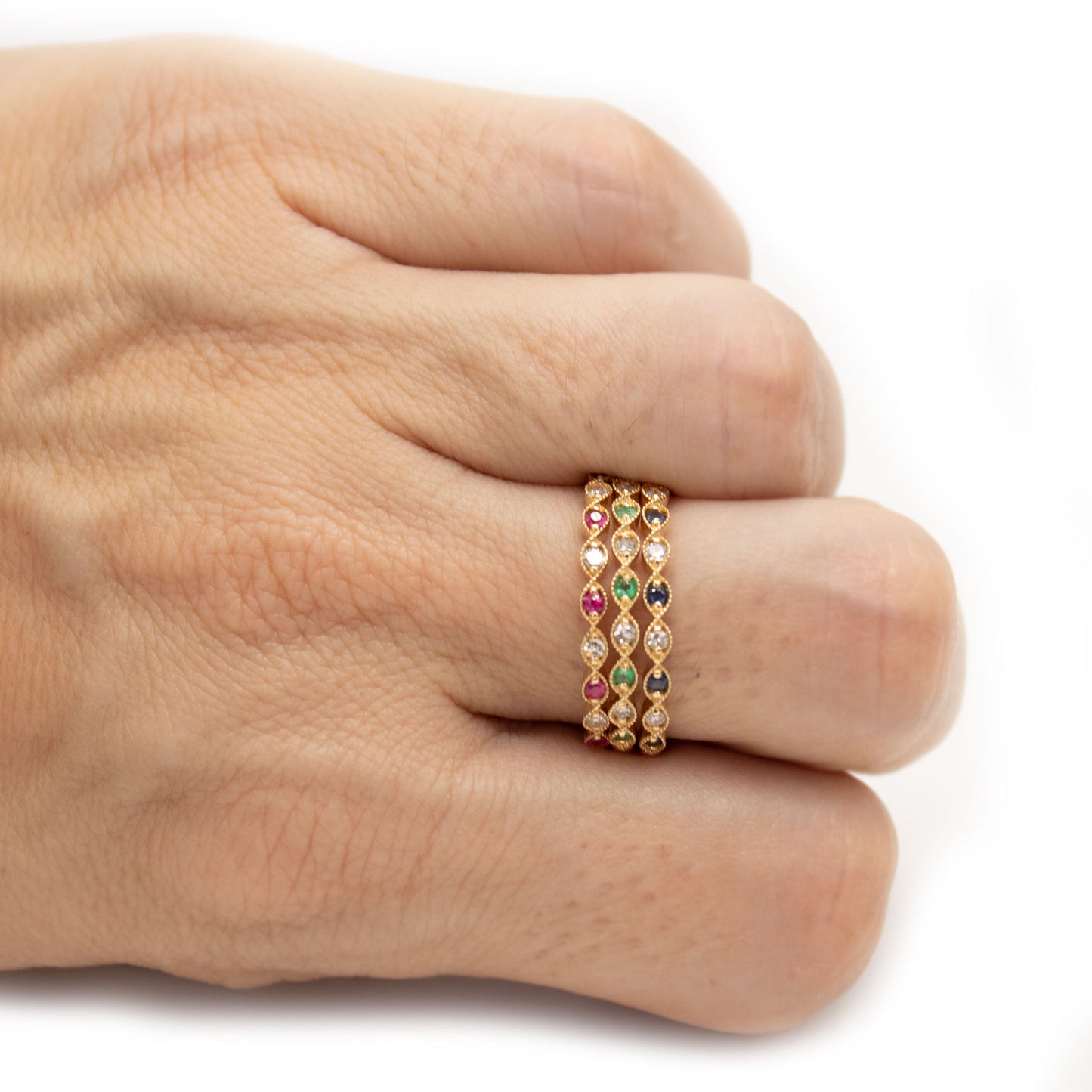 Anillo oro amarillo 14k mini medio cintillo y diamantes 0.05ctw