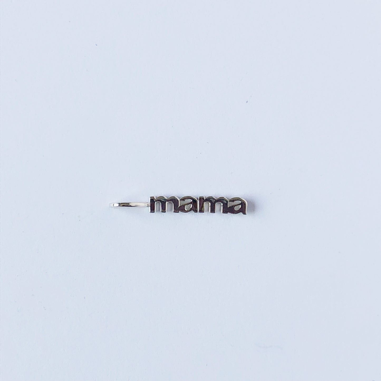 Dije de plata MAMA
