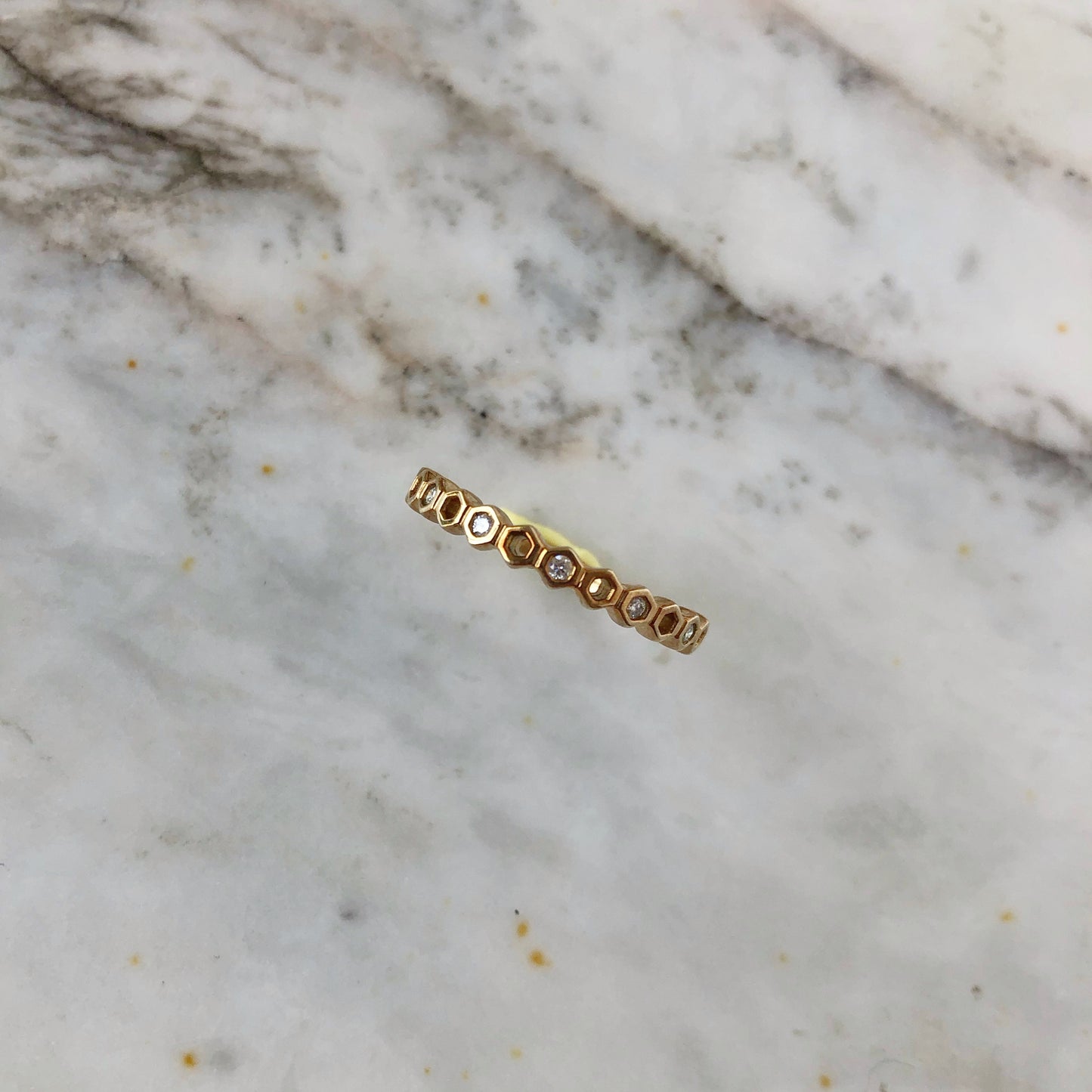 Anillo oro amarillo 10k con diamantes