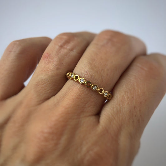 Anillo oro amarillo 10k con diamantes