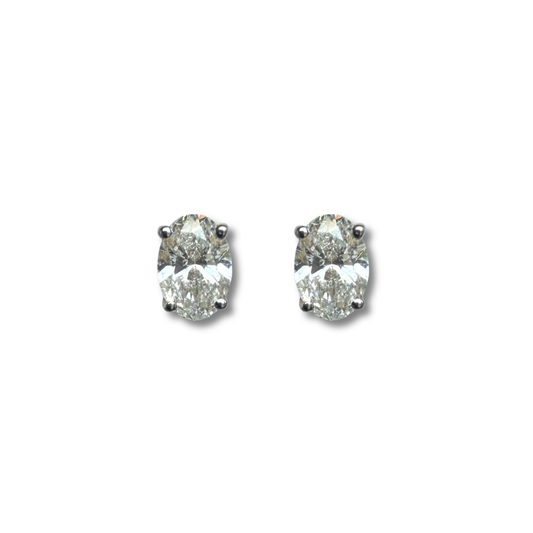 Aretes de plata con baño de oro amarillo studs de diamantes ovalados de laboratorio 0.60ctw