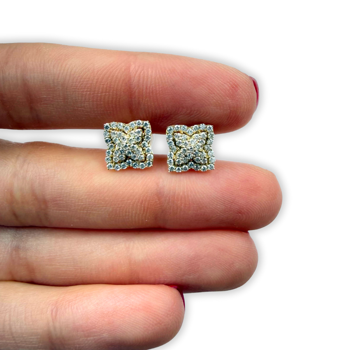 Aretes en oro amarillo 14K de flor de diamantes 0.56 ctw