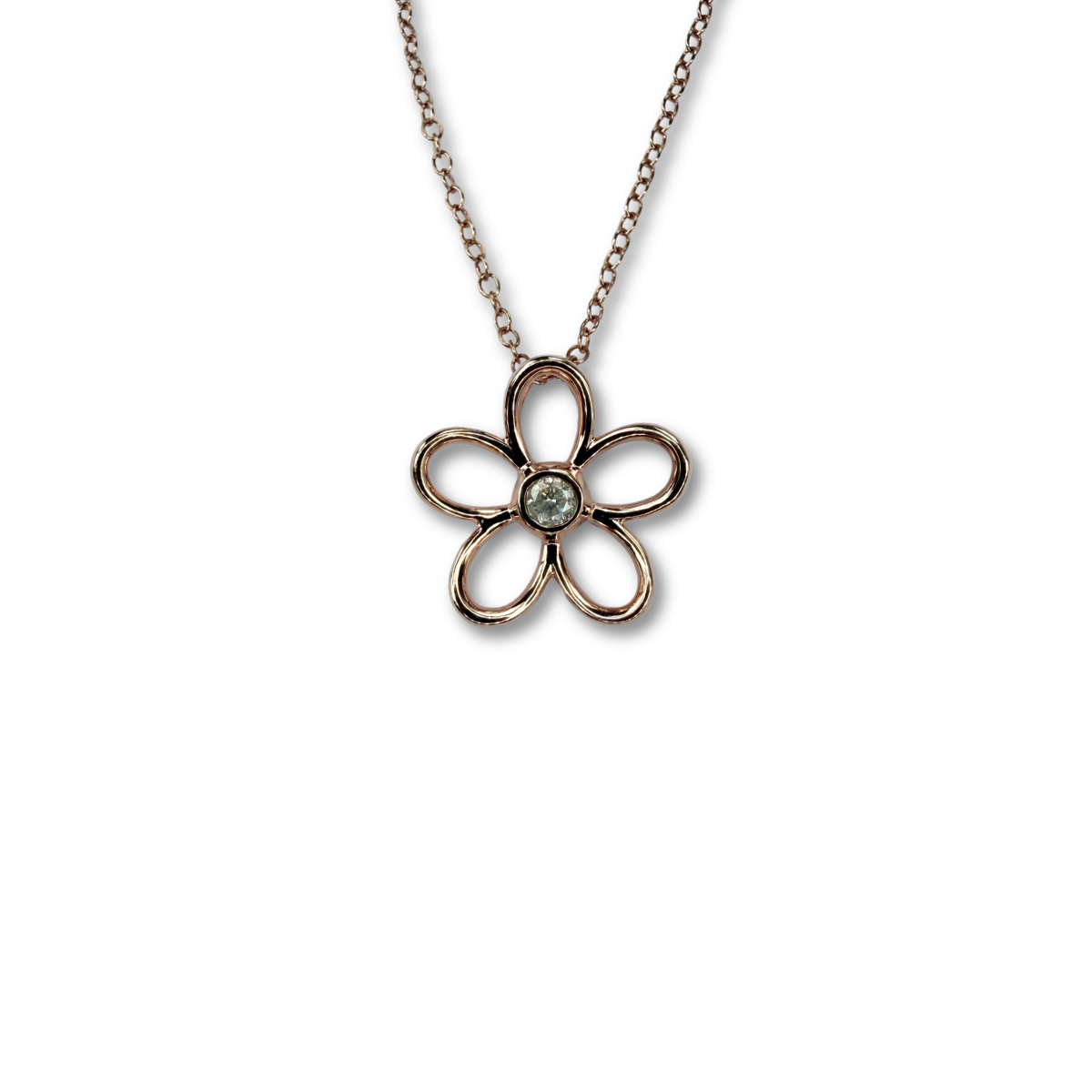 Collar flor delinada con diamante 0.10ct en el centro en plata con baño de oro rosa
