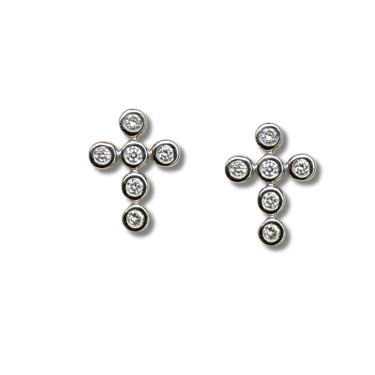 Arete de cruz de diamantes de 0.10ctw en oro blanco de 14k