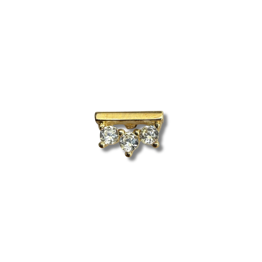 Arete piercing barrita de oro amarillo 14k y 3 circonitas