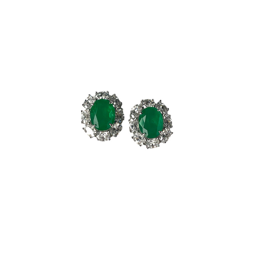 Aretes de plata con circonita verde ovalada y halo de circonitas blancas ovaladas