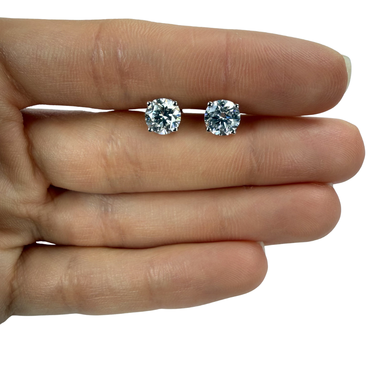 Aretes stud de diamantes de laboratorio 2ctw en oro blanco 14K