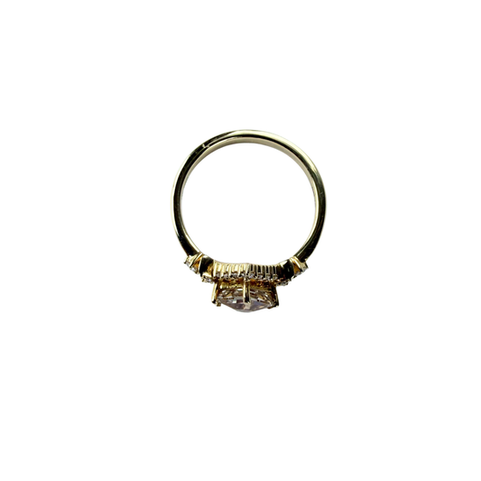 Anillo en oro amarillo 14K con zafiro natural rosa 0.99ct y diamantes de laboratorio 0.13ctw