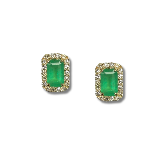 Aretes en oro amarillo 10k con esmeralda corte esmeralda y halo de diamantes 0.13ctw