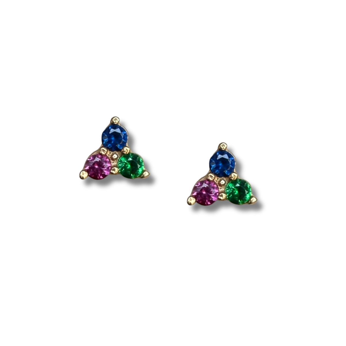 Aretes tres circonitas de color fucsia, azul y verde en oro amarillo de 14k con tope rosca