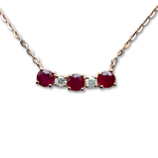 Collar en oro rosa 14K con mini curva de rubíes y diamantes 0.05ctw
