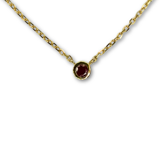 Collar en oro amarillo 10K con rubí biselado
