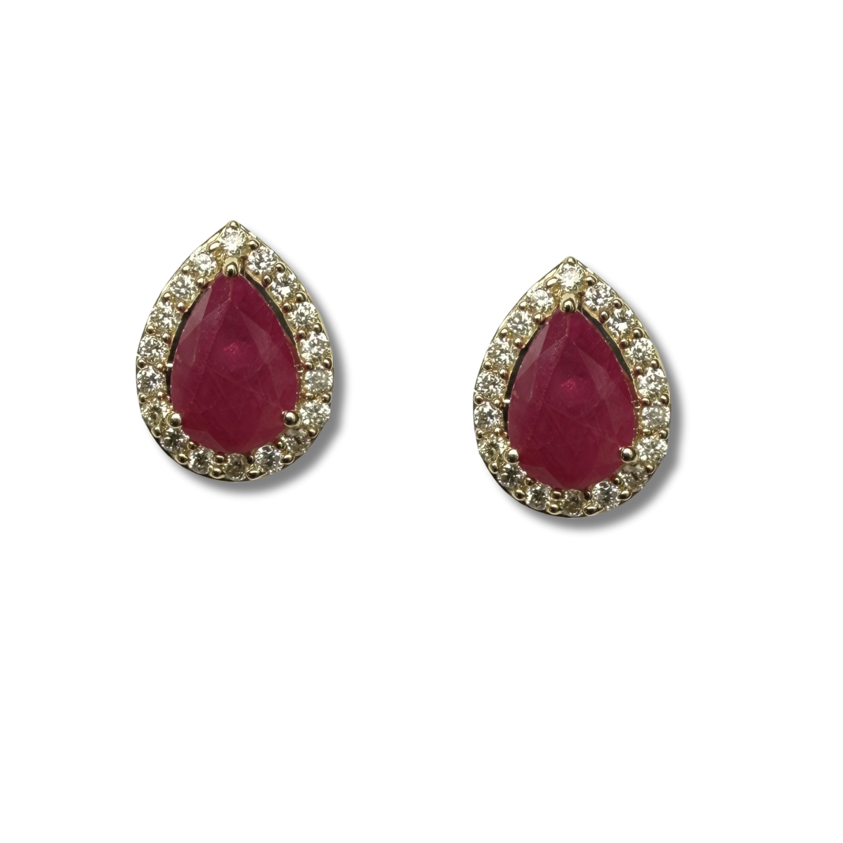 Aretes en oro amarillo 10K con rubí corte pera y halo de diamantes 0.30ctw con broche rosca
