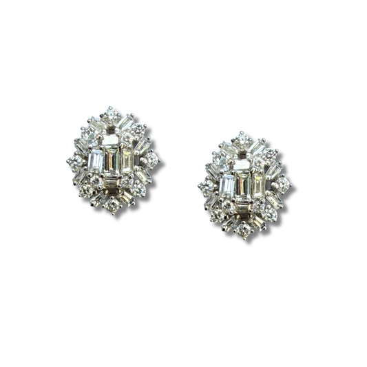 Aretes en oro blanco 10k con diamantes