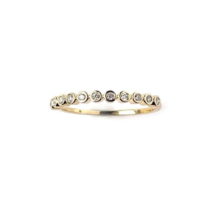 Anillo en oro amarillo 14k con diamantes biselado 0.12ctw