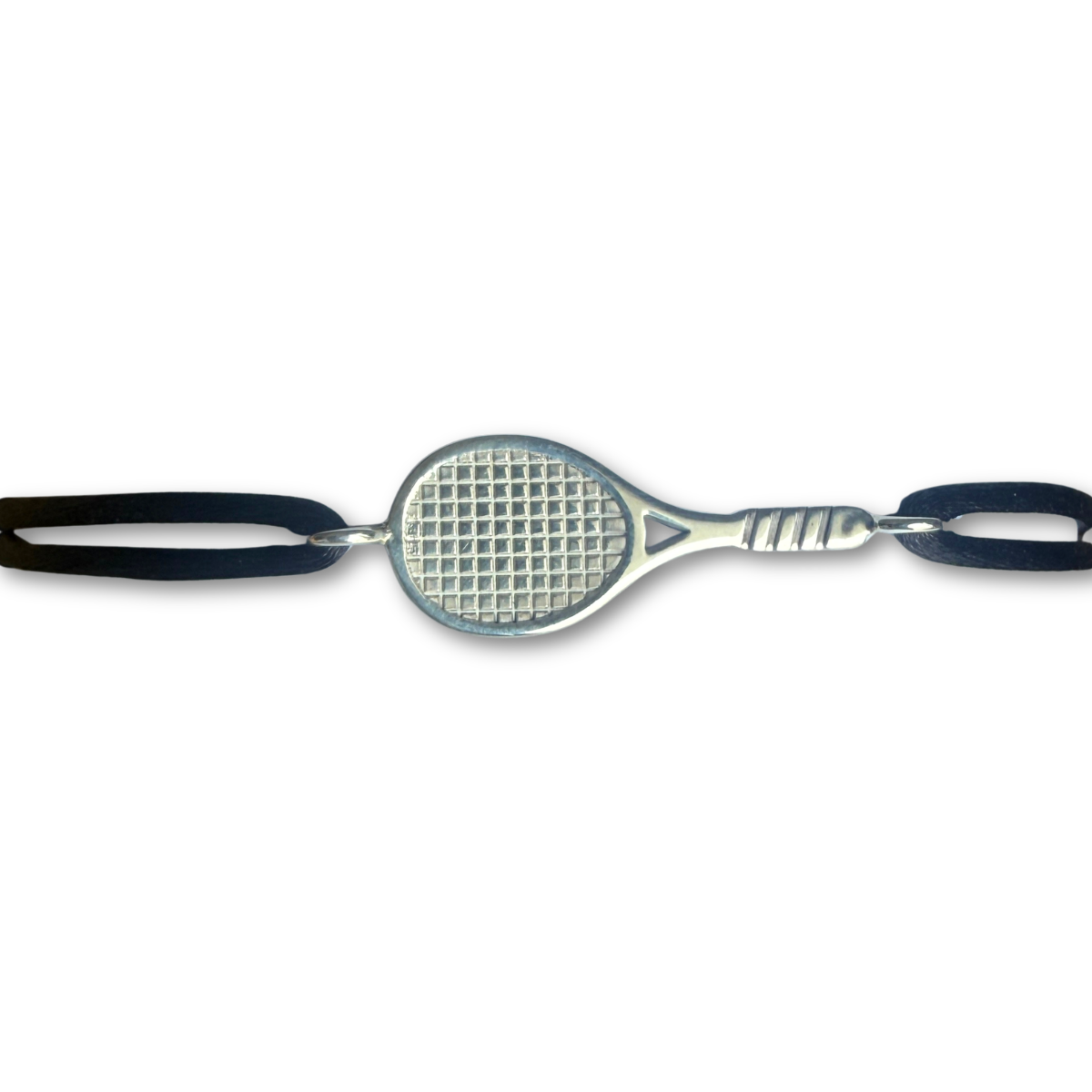 Pulsera de cordón negro con dije de plata de pala padel.