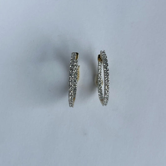Argollas de plata con baño de oro amarillo con diamantes de laboratorio 1ctw