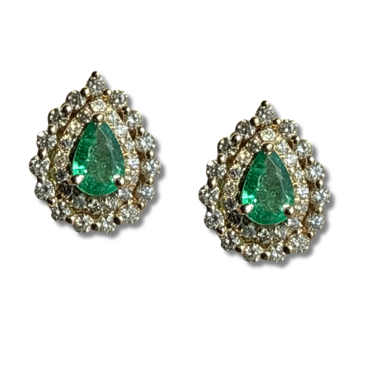 Aretes en oro amarillo 14k con gotas de esmeralda 0.68ctw y doble fila de diamantes 0.61ctw