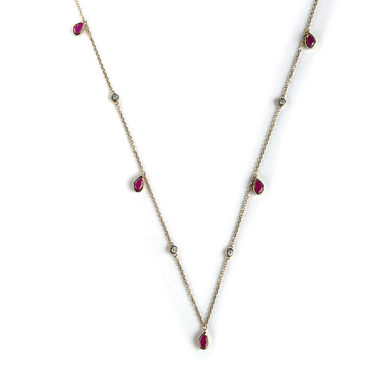 Collar de oro amarillo 10k con peras de rubíes colgantes y diamantes 0.02ctw